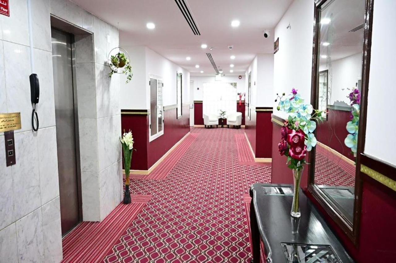 Ramee Guestline Hotel Dubaj Zewnętrze zdjęcie